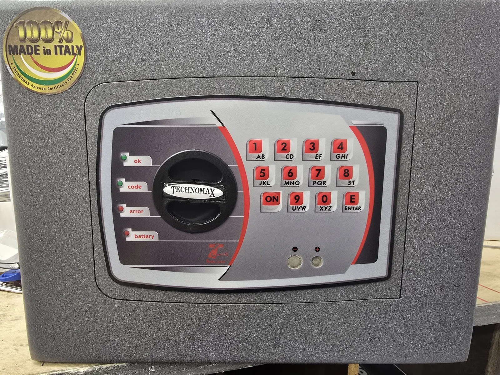 Cassaforte Technomax con tastiera